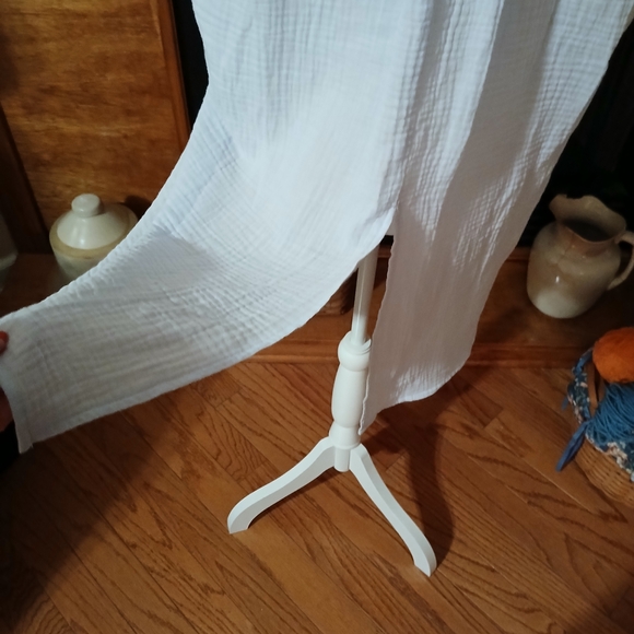 Elegant Light Blue Tie-Front Blouse - Picture 5 of 10